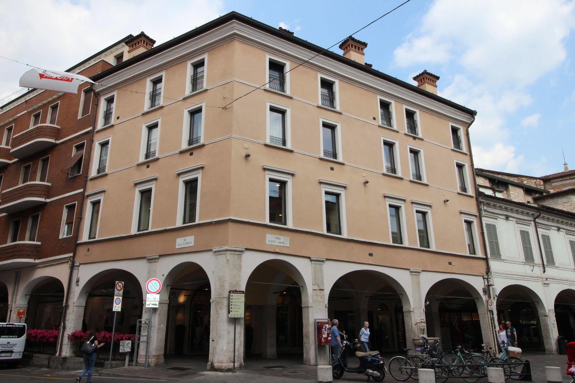 Eleganti Dimore Brescia Exterior photo