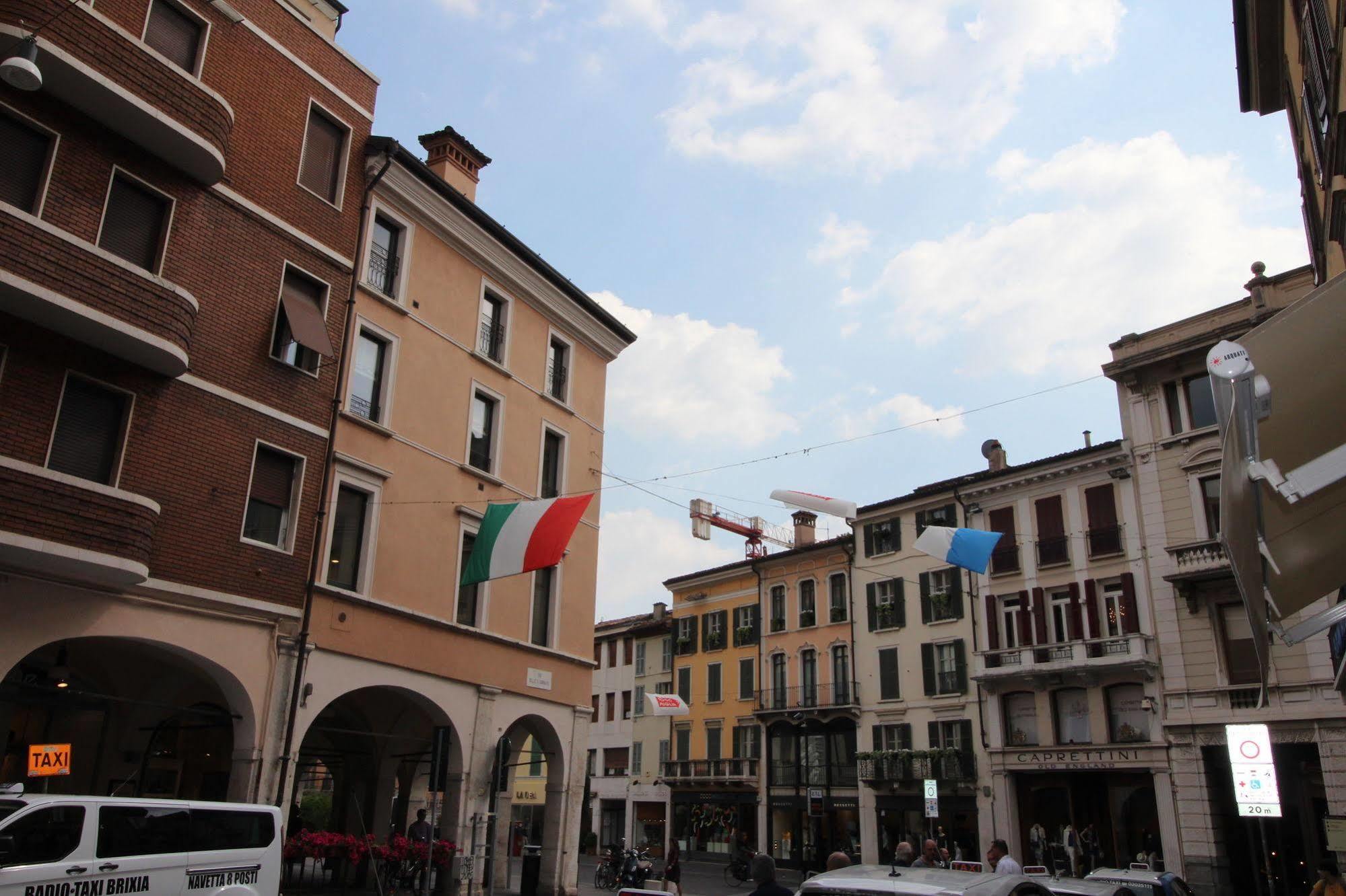 Eleganti Dimore Brescia Exterior photo